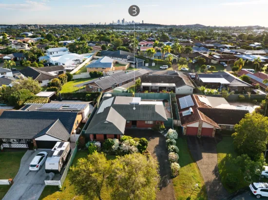 32 Redleaf Court, Burleigh Waters, Qld 4220