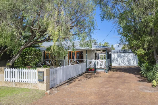 32 Reynolds Street, West Busselton, WA 6280