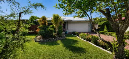 32 Riflebird Crescent, Mossman, Qld 4873