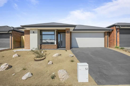 32 Ryder, Charlemont, Vic 3217