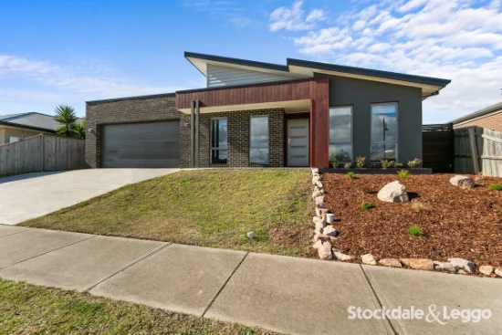 32 Sowerby Road, Morwell, Vic 3840 - For Rent