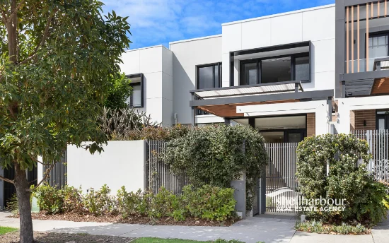32 The Promontory Drive, Shell Cove, NSW 2529