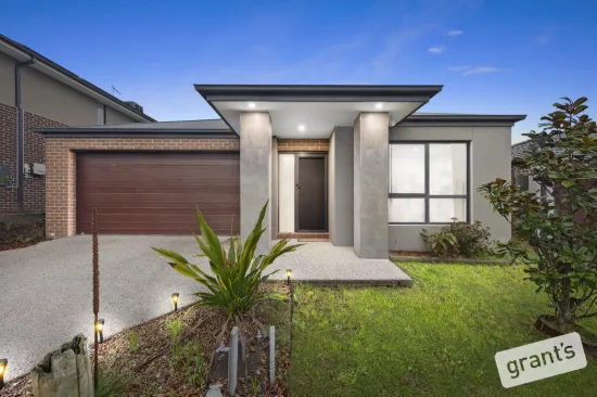 32 Tweed Road, Clyde North, Vic 3978
