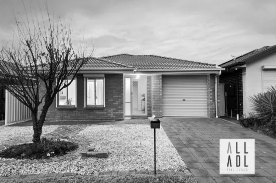 32 Valiant Road, Munno Para West, SA 5115