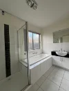 32 Weavers Street, Manor Lakes, Vic 3024-Image