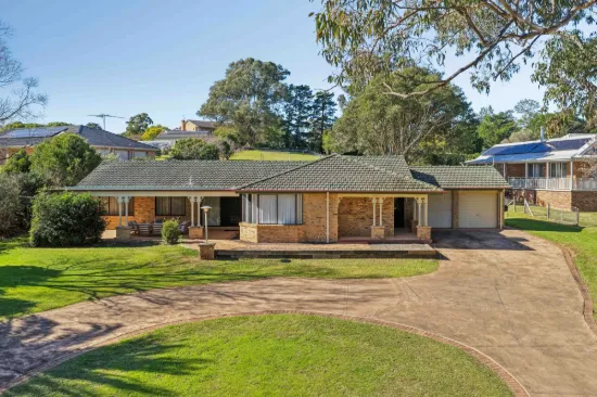 32 Willoughby Circuit, Grasmere, NSW 2570