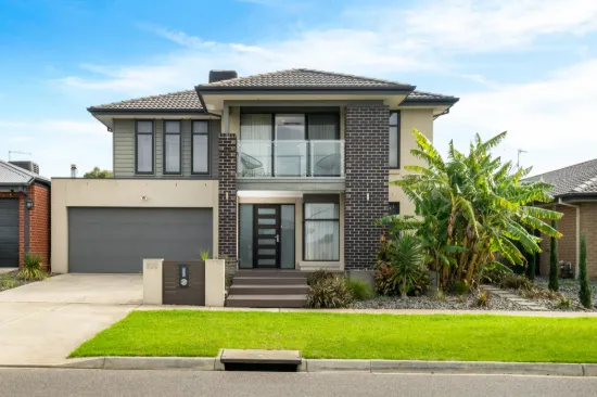 320 Charlemont Road, Armstrong Creek, Vic 3217