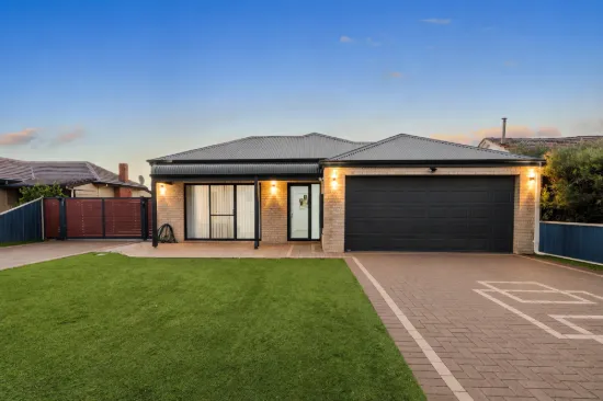 322A Wharf Street, Queens Park, WA 6107