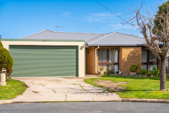 323 Mark Crescent, Lavington, NSW 2641
