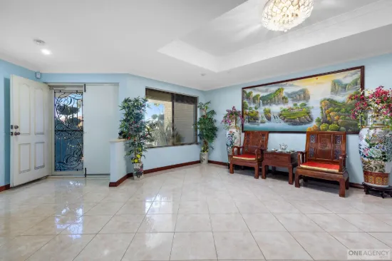327 Kingsway, Landsdale, WA 6065-Image