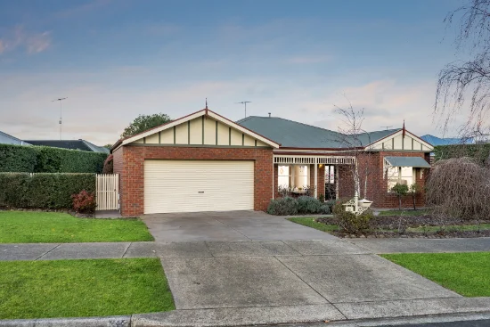 33-35 Parkwood Drive, Highton, Vic 3216