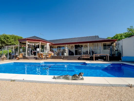 33-35 Peverill Crescent, Wonthaggi, Vic 3995