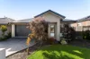 33 Amesbury Way, Clyde North, Vic 3978
