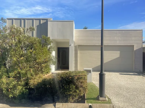 33 Apple Crescent, Caloundra West, Qld 4551