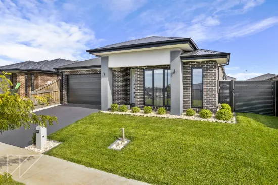 33  Ashdown Drive, Warragul, Vic 3820