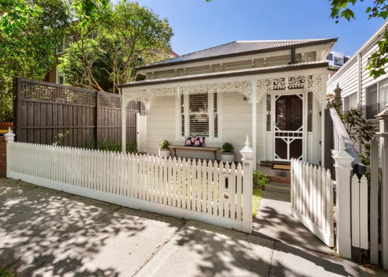 33 Auburn Grove, Hawthorn East, Vic 3123