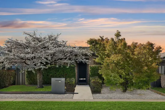 33 Bill Ferguson Circuit, Bonner, ACT 2914