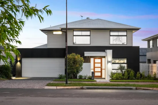 33 Botany Drive, South Ripley, Qld 4306