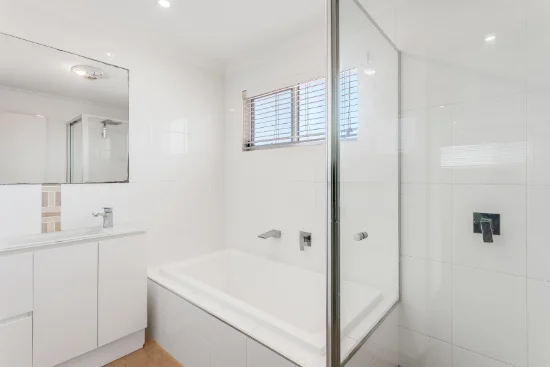 33 Bramble Street, Woody Point, Qld 4019-Image