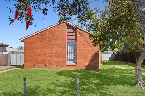 33 Carmarthen Drive, Corio VIC 3214-Image