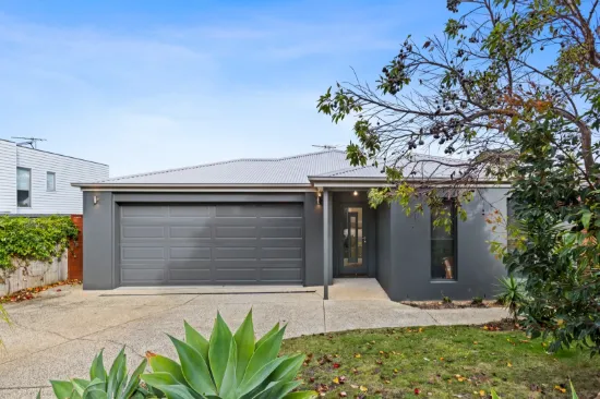 33 Centreside Drive, Torquay, Vic 3228