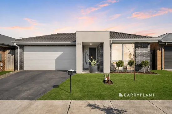 33 Copper Beech Road, Beaconsfield, Vic 3807