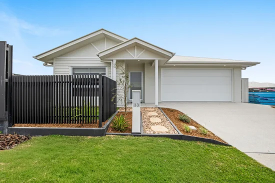 33 Darling Crescent, Banya, Qld 4551