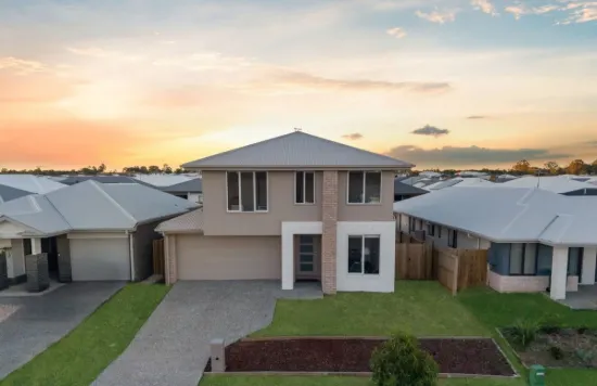 33 Davis Street, Walloon, Qld 4306