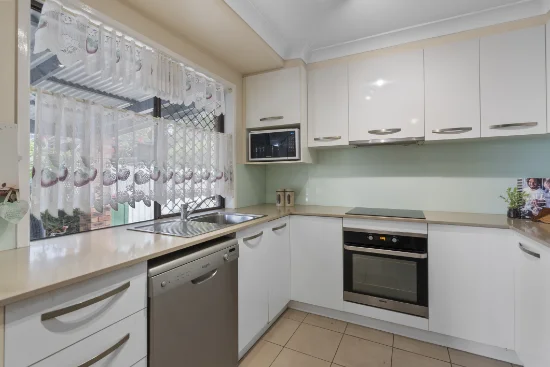 33 Dion Drive, Eagleby, Qld 4207