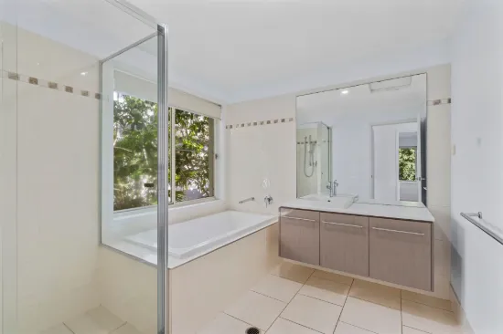 33 East Quay Drive, Biggera Waters QLD 4216-Image