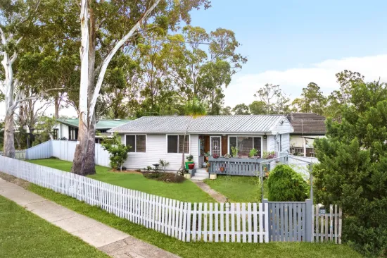 33 Frazer Avenue, Lurnea, NSW 2170