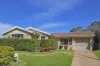 33 Gadshill Place, Rosemeadow, NSW 2560