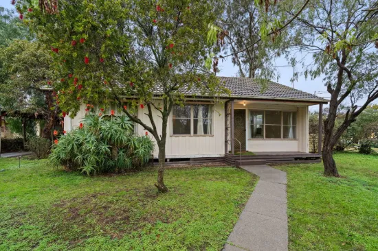 33 Golden Avenue, Werribee, Vic 3030