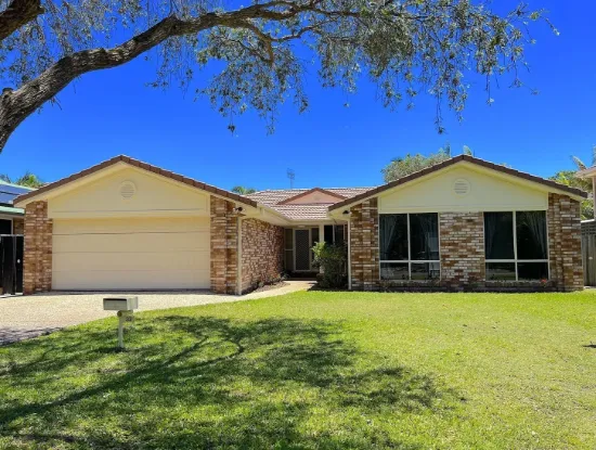 33 Golf Course Drive, Tewantin, Qld 4565
