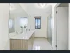 33 Grande Belmond Avenue, Clyde, Vic 3978-Image