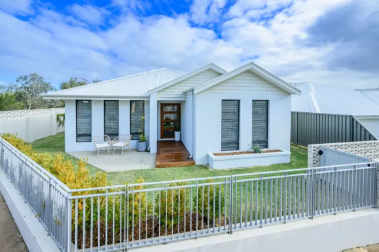 33 Halcyon Loop, Southern River, WA 6110