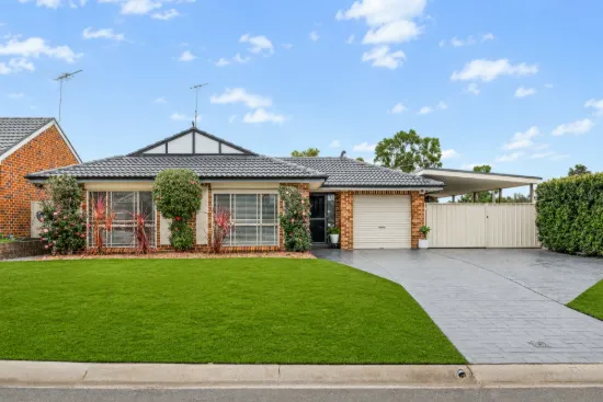 33 Harwood Circuit, Glenmore Park, NSW 2745