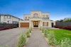 33 Johnson Drive, Glen Waverley, Vic 3150