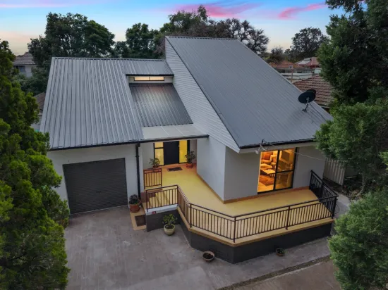 33 Kardella Crescent, Narwee, NSW 2209