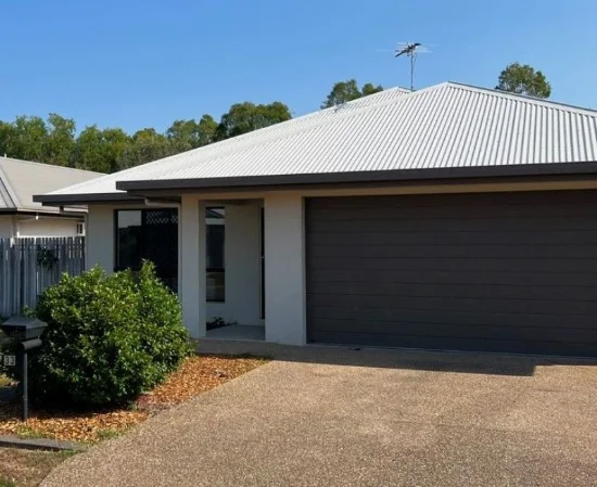 33 Kirrama Ct, Bushland Beach, Qld 4818
