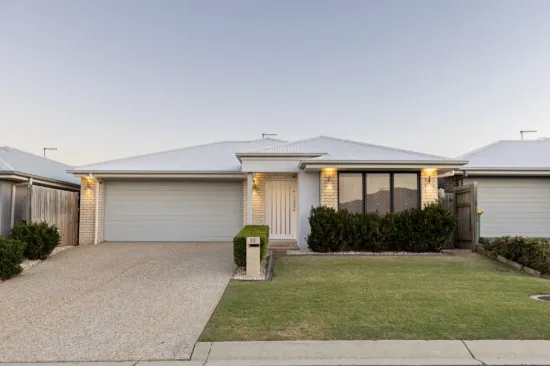 33 Lochridge Street, Thornlands, Qld 4164