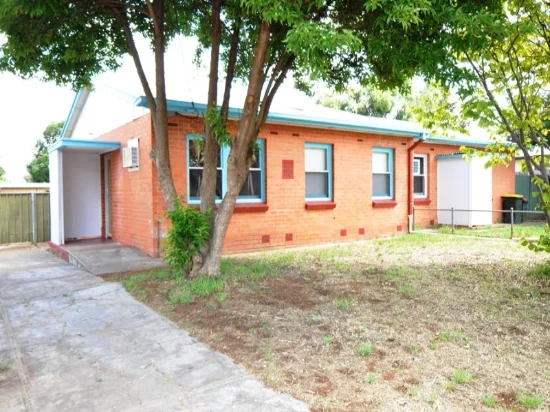 33 Mainwaring Cres, Davoren Park, SA 5113