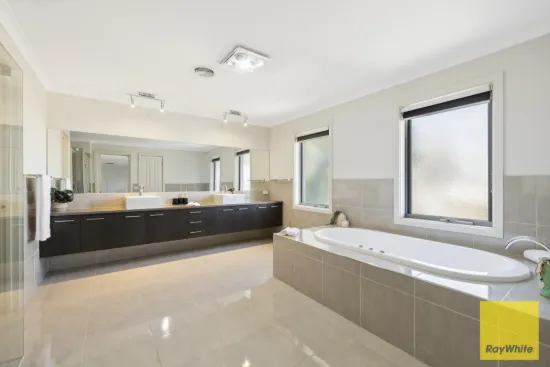 33 Mcmurray Crescent, Hoppers Crossing, Vic 3029-Image