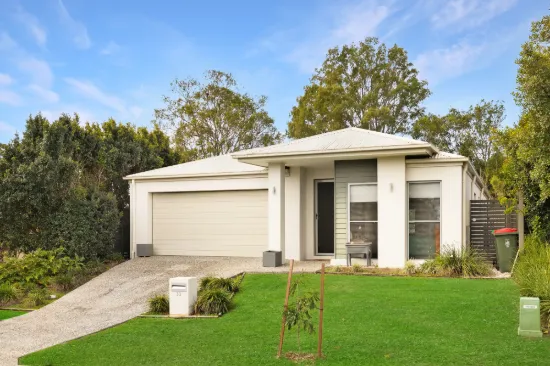 33 Meath Crescent, Nudgee, Qld 4014