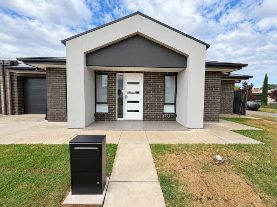33 Melbury St, Davoren Park, SA 5113