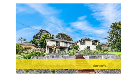 33 Merricks Close, Ferntree Gully VIC 3156 - For Rent