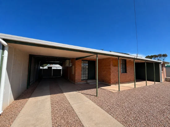 33 Millowick Street, Whyalla Stuart, SA 5608 - For Rent