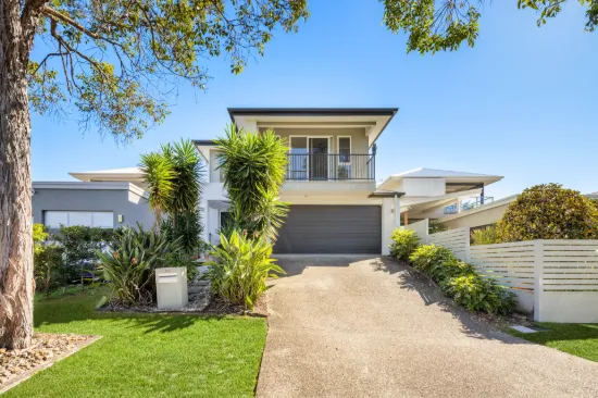 33 Paradise Drive, Coomera, Qld 4209