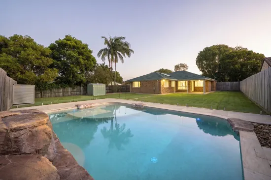 33 Phoenix Circuit, Sippy Downs, Qld 4556