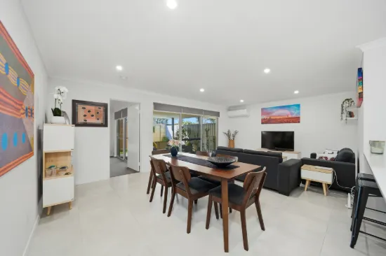 33 Plunkett Turn, Canning Vale, WA 6155-Image